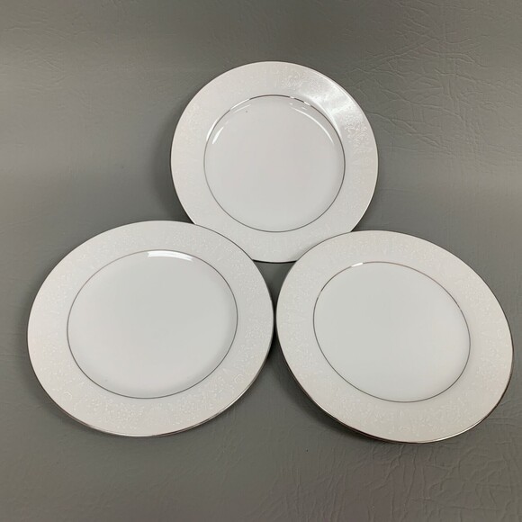 Crown Victoria Lovelace Bread & Butter Plate White Silver Made in Japan Lot of 3 - Picture 1 of 5